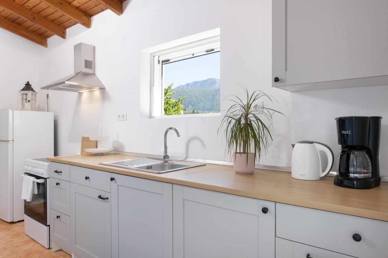 Ferienwohnung Apricus Domum Kato Korakiana Exterior foto